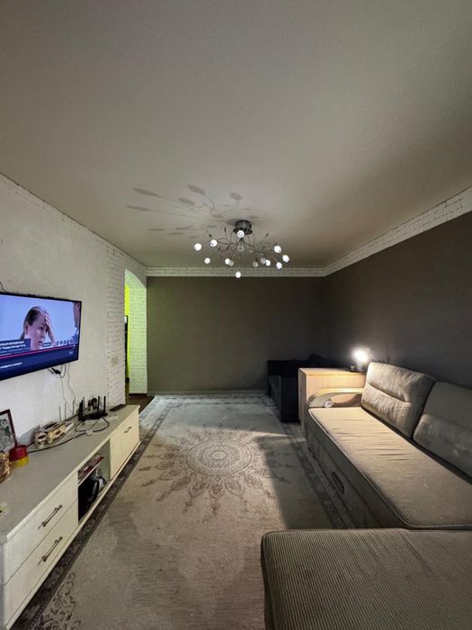 Продается 1 комн.кв.  р-н Жазира.