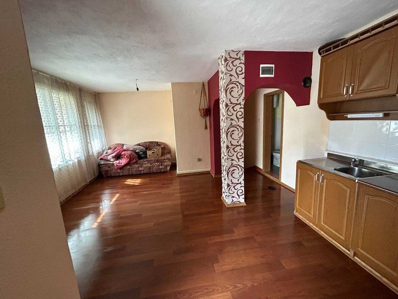 Продава се Магазин в Казанлък - 80 кв.м за 804 €/кв.м - Снимка #3