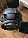 Игровой пульт Logitech MOMO  RACING