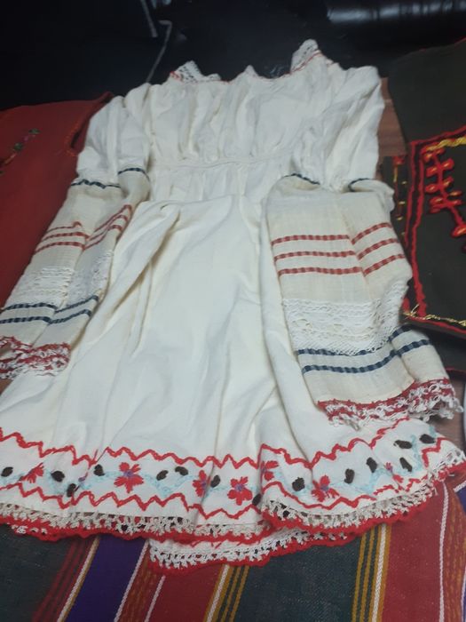 Стари  и автентични  части за носии