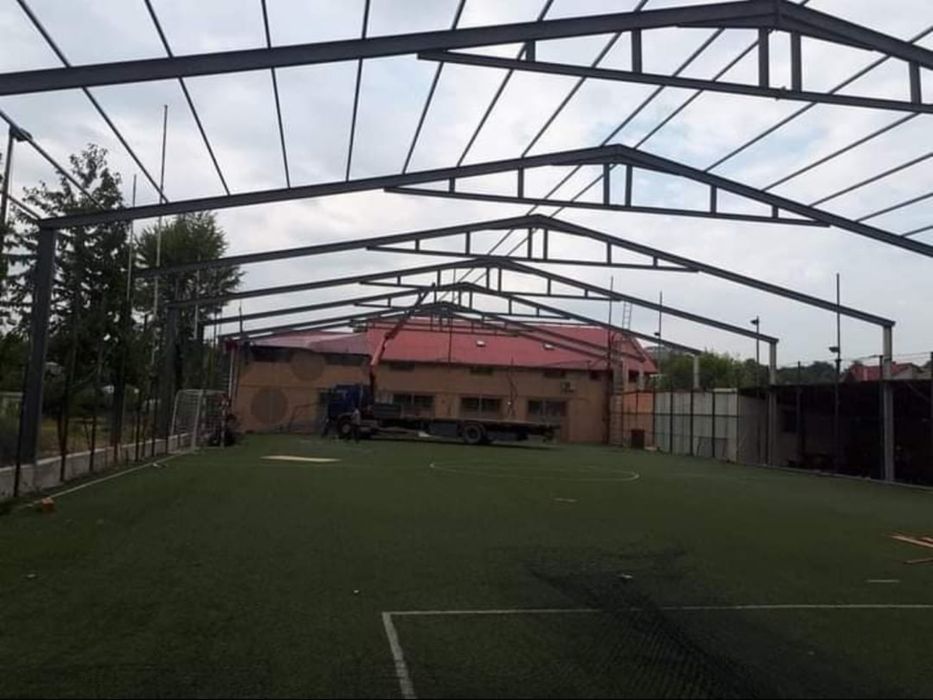 Vand din stoc hala metalica 10x20