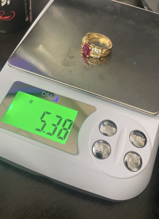 Златен пръстен 18к