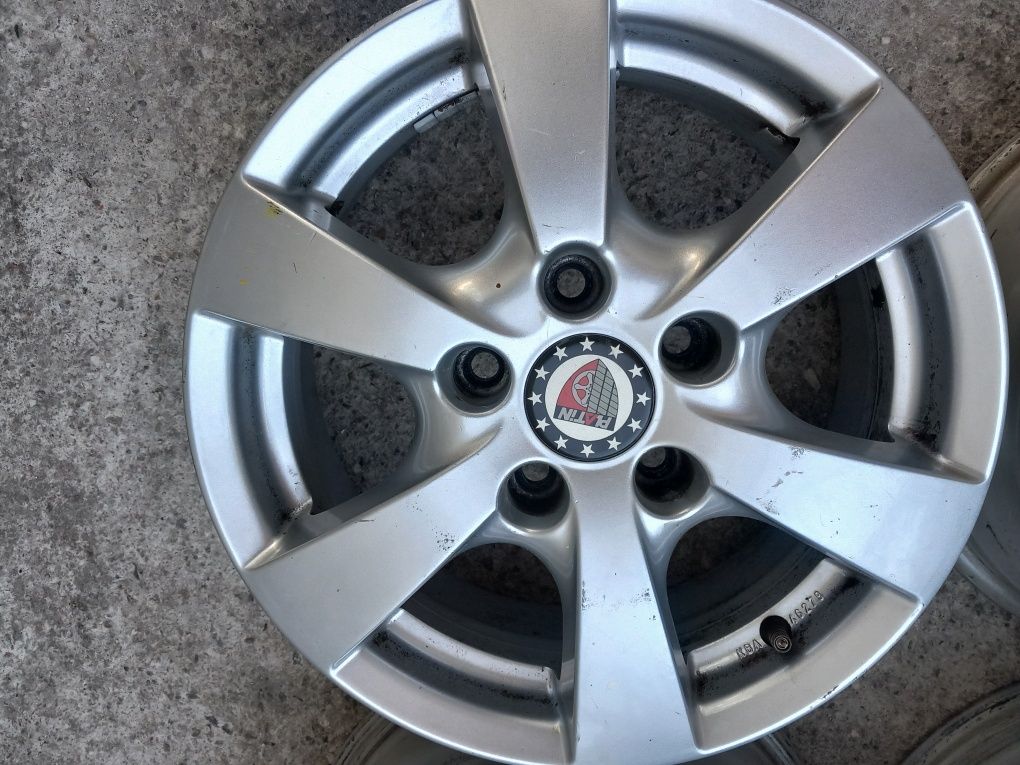 Оригинални Алу джанти 15цола за.vw.Golf 5.6.Touran.passat.skoda.5×112.