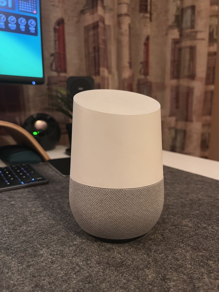 Google Home 1st Gen