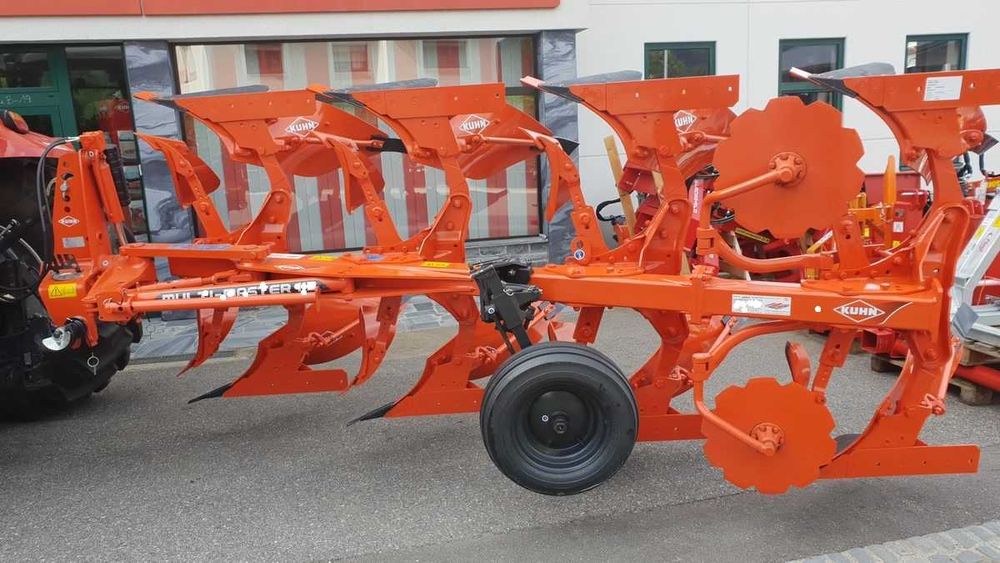 Plug Lemken 3 sau 4 cormane brazde Opal Europal 7 Kuhn 103  123 Huard