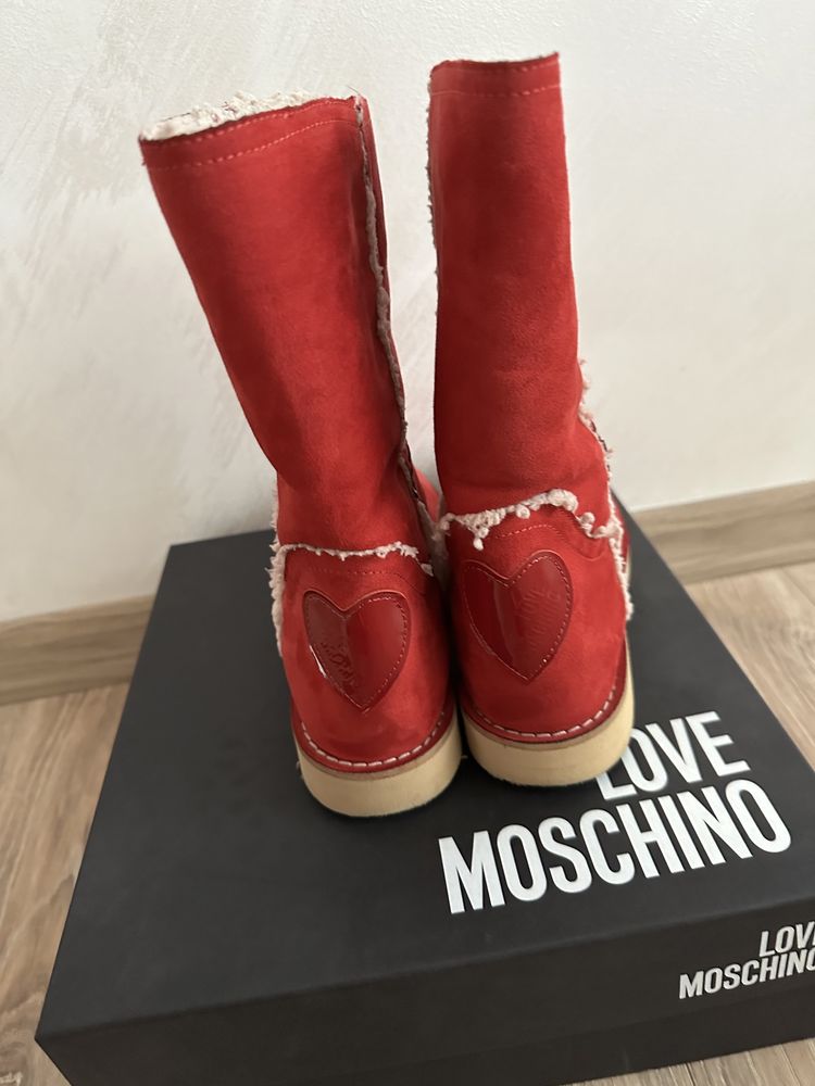 Ботуши Love Moschino