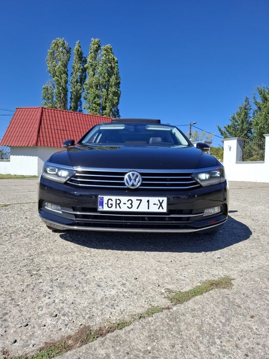 Volkswagen Passat B8 150 cp 6+1 trepte Panoramic Bord Digital Full LED