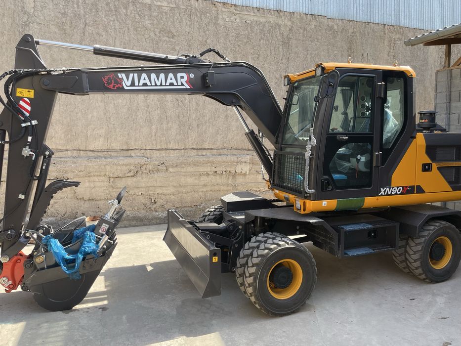 Экскаватор VIAMAR XN90 сотилади