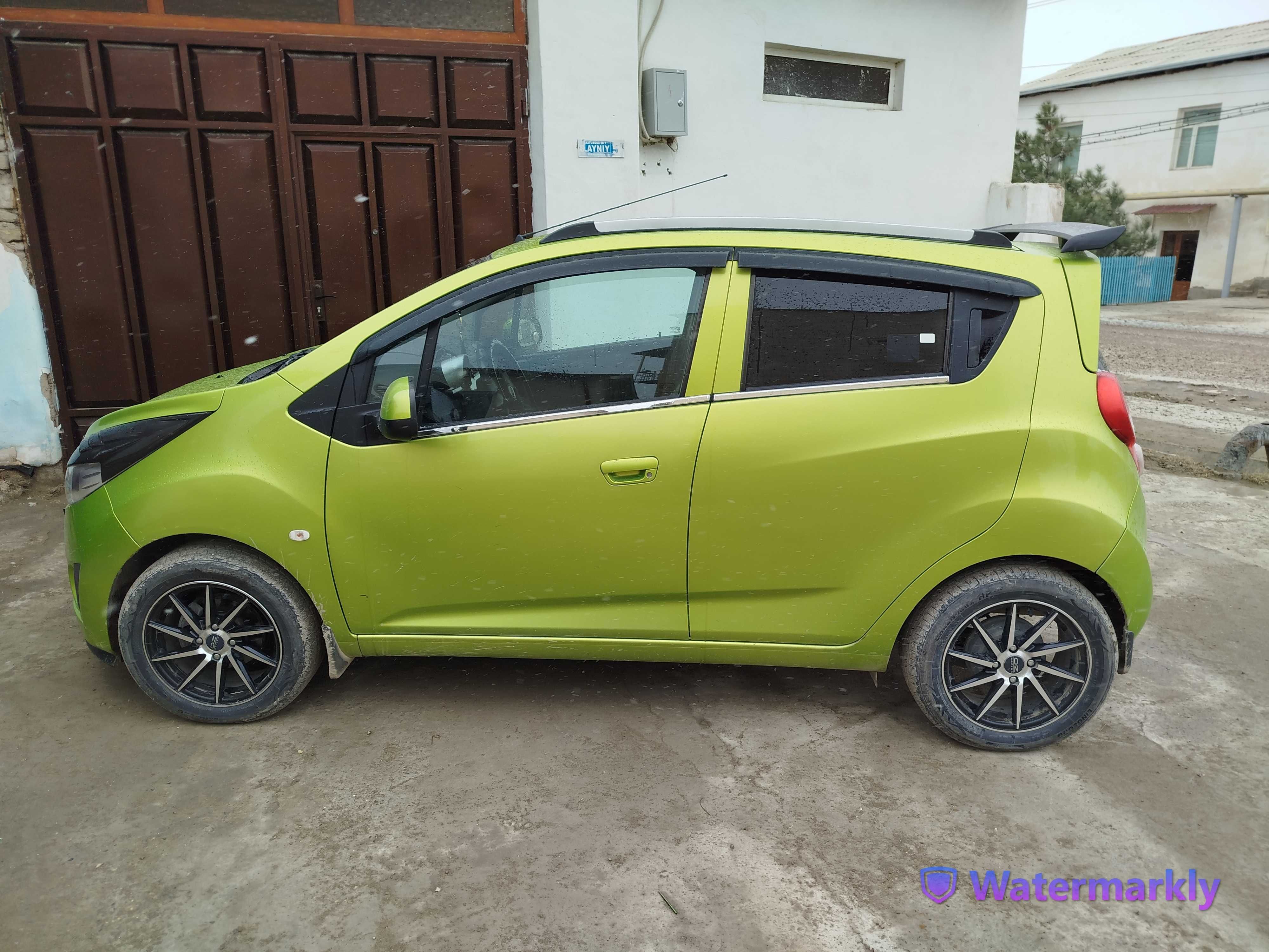 Chevrolet Spark 2015