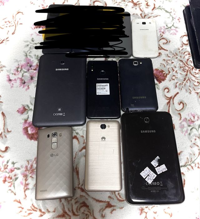 Продам б/у телефоны на запчасти