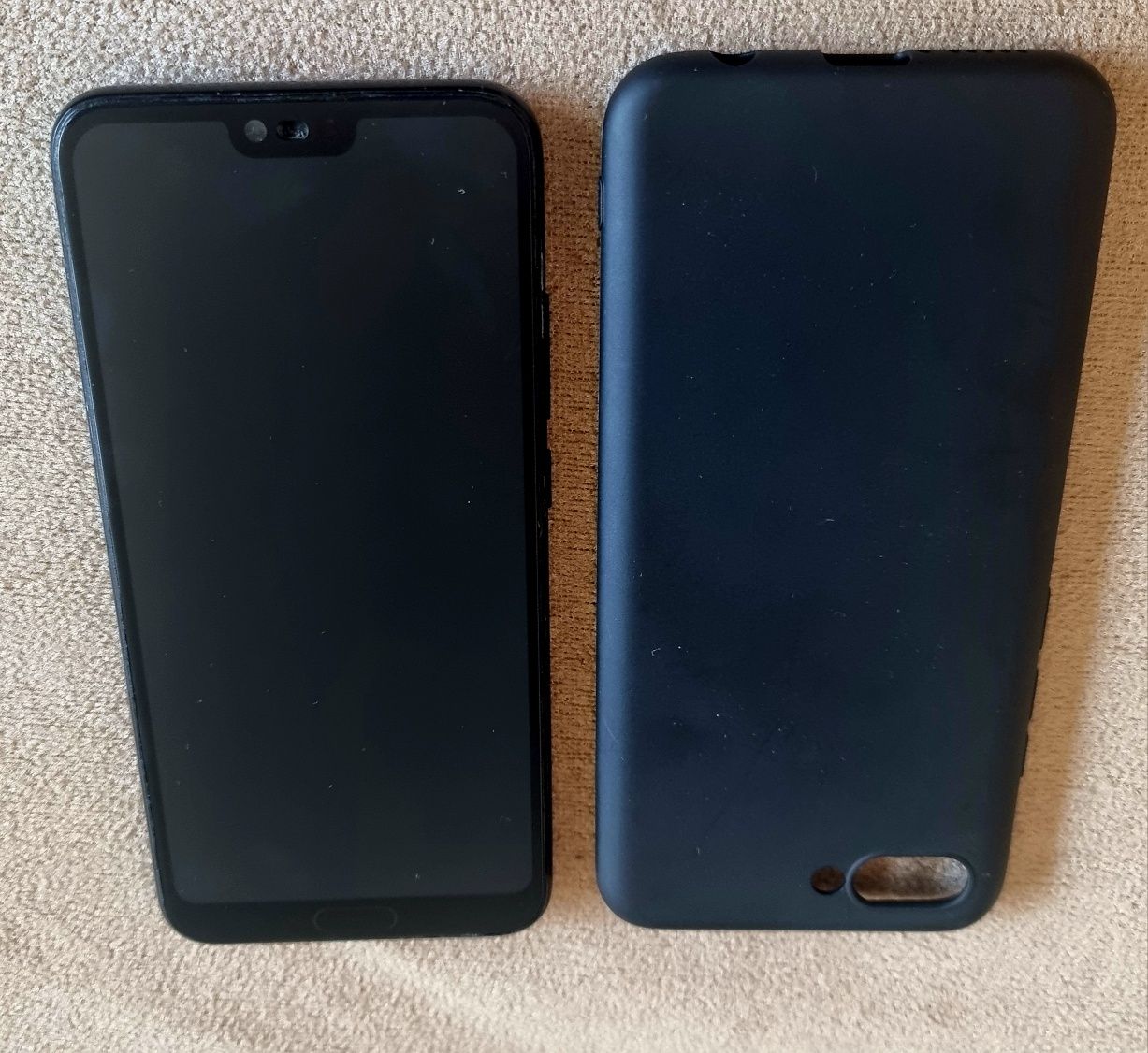 Honor 10  5.84 inch, 64 ROM, 4GB Ram