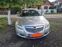 Vând Opel Insignia