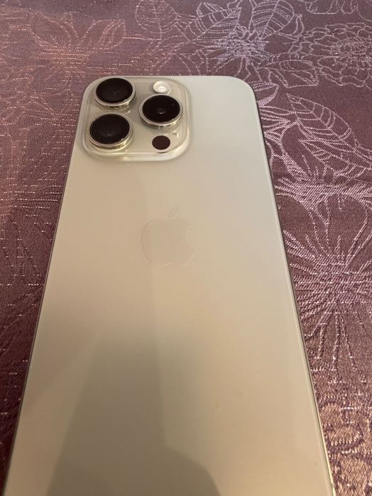 Iphone 15 pro 128 GB като нов