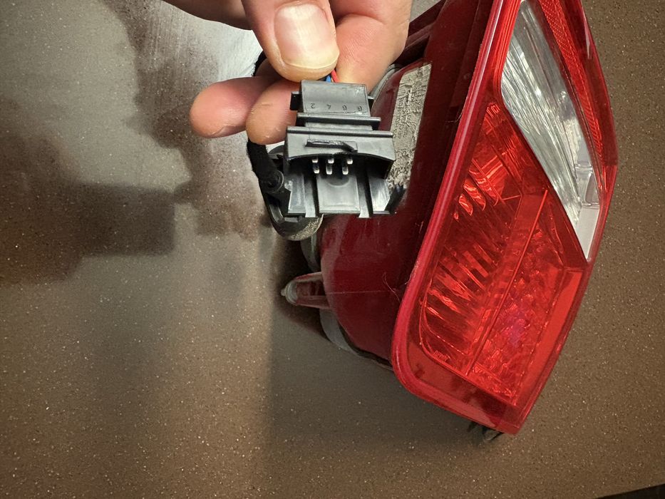 Вътрешен ляв стоп Ауди А8 Д3