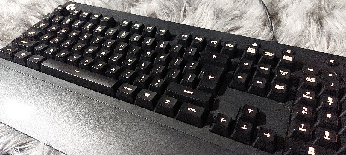 Tastatura mechanica logitech G213