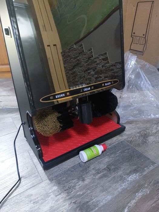 Аппарат для чистки обуви