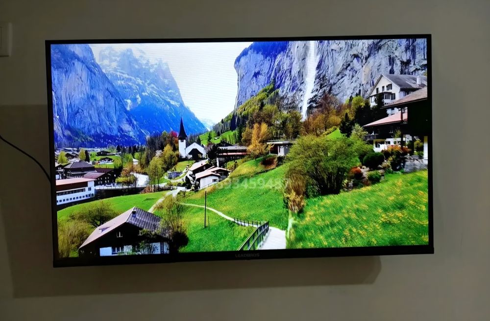 Продам новый телевизор марки "LEADBROS"