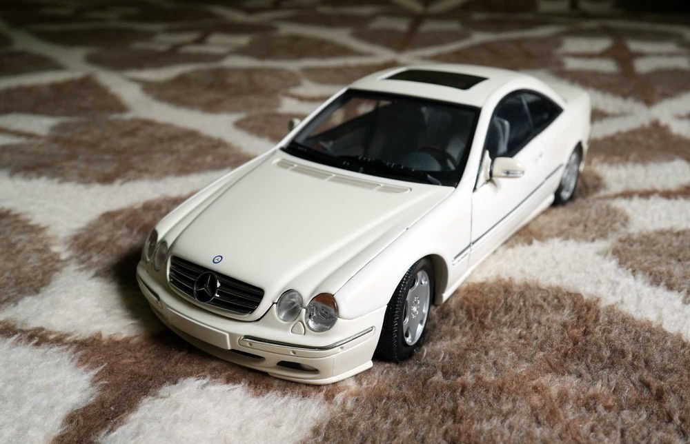 Mercedes Benz CL600 1/18 AUTOart