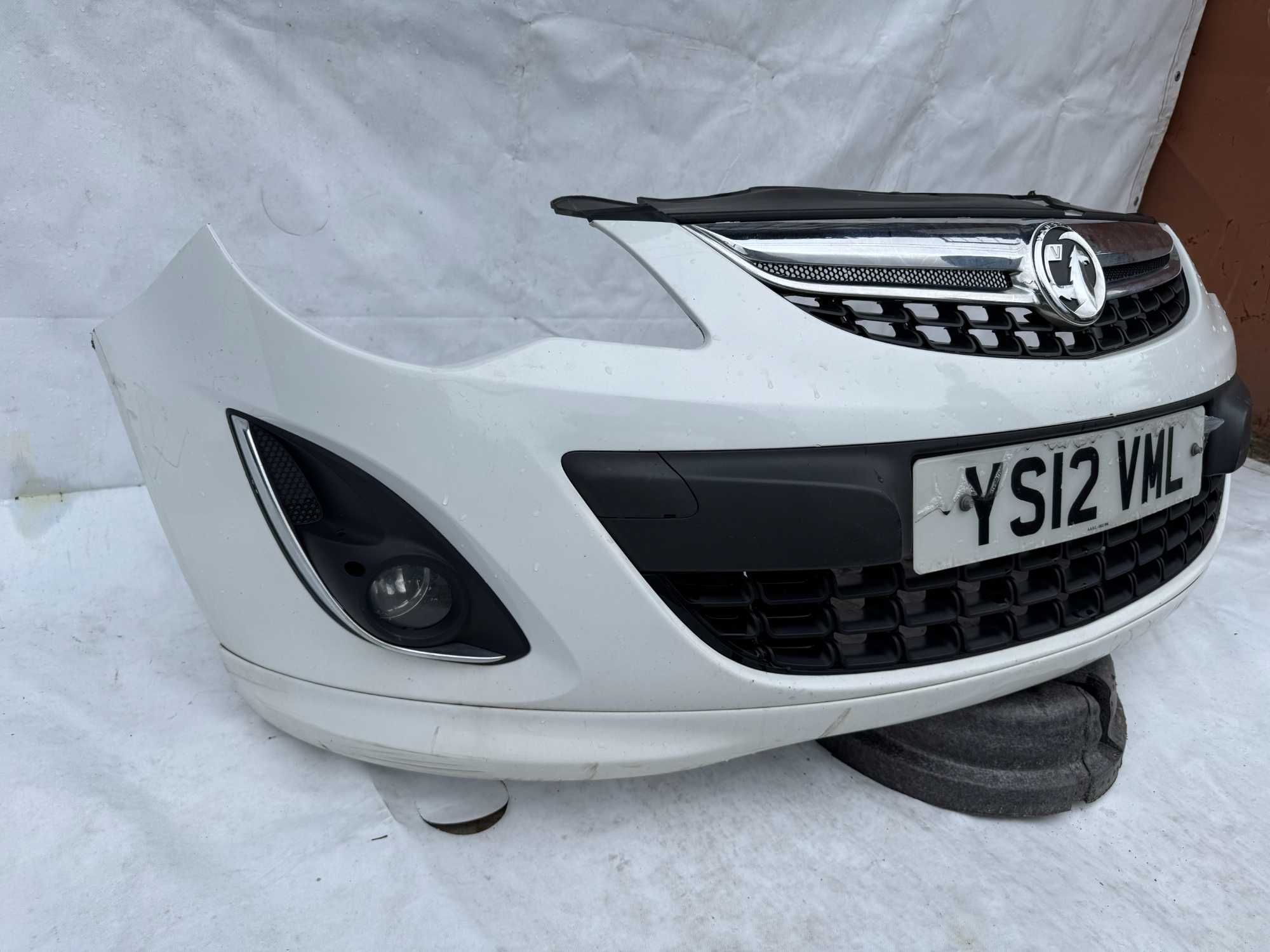 Bara Fata Opel Corsa D Facelift