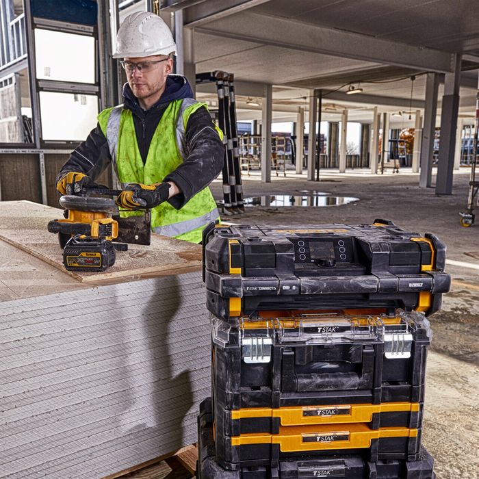 DeWALT TSTAK Акумулаторно Bluetooth Радио DWST1-81078-QW