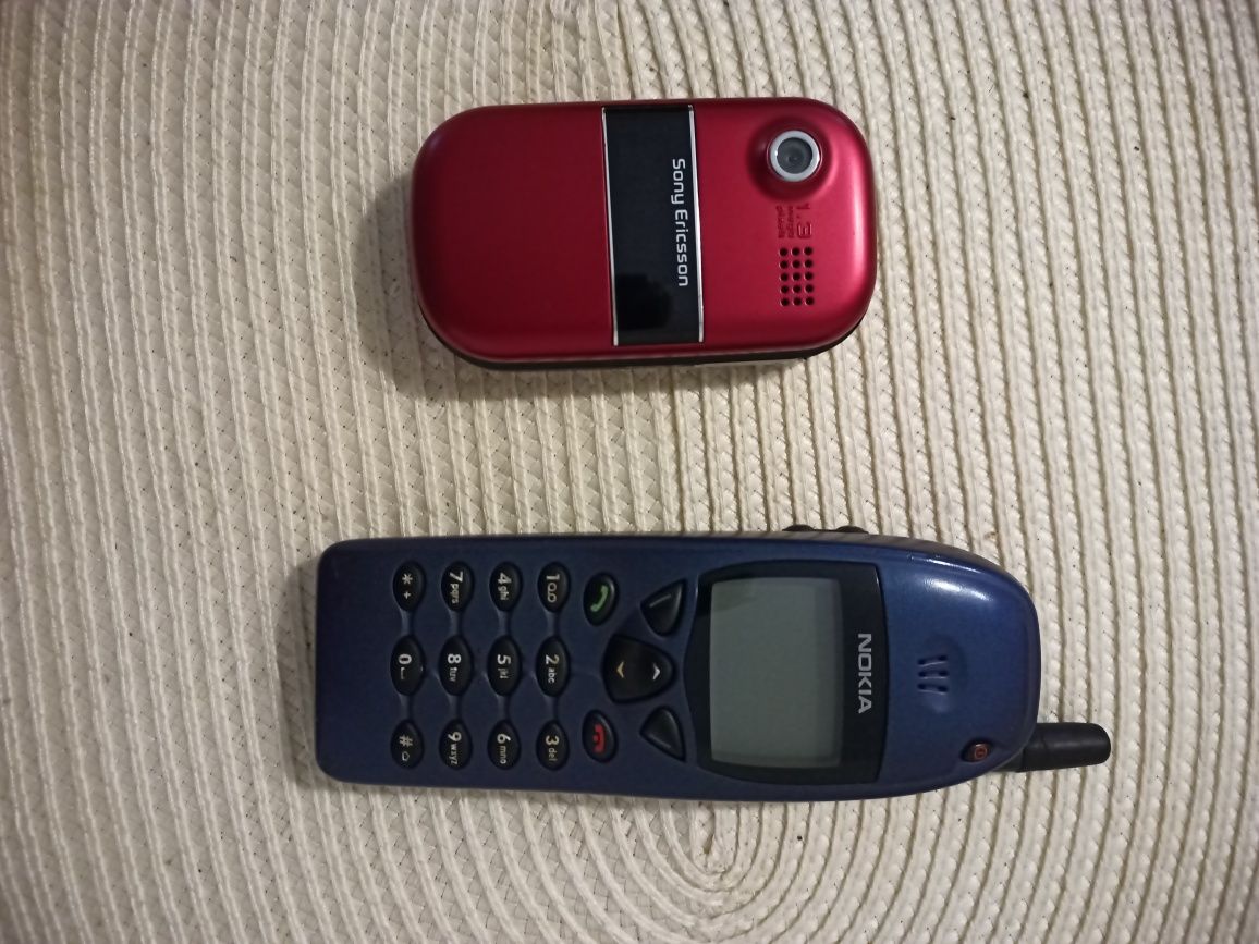 Sony Ericsson 320i