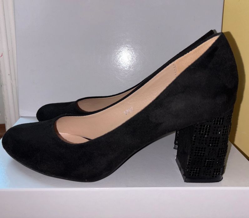 Дамски обувки 38 н