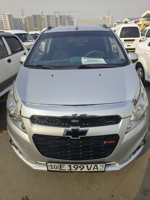 Srochni sotaman Spark 2011