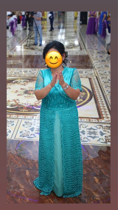 Вечернее платье в идеальном состоянии