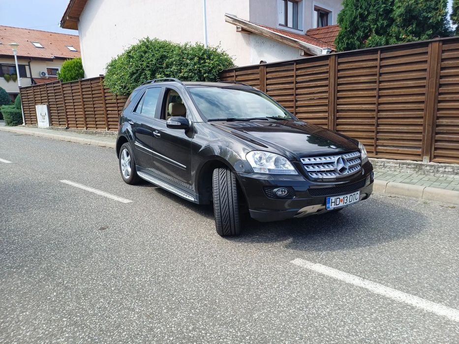 Mercedes-Benz ML Masina de concediu
