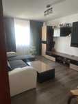 Vand Apartament 3 camere Gaesti , str.Cuza Voda