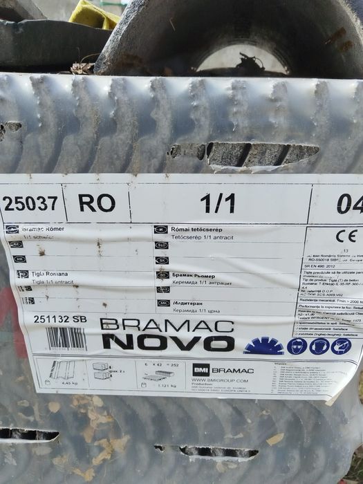 Palet țiglă Bramac Romana Novo Antracit