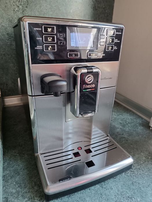 Кафе автомат Saeco