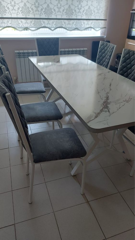 Продам стол со стульями