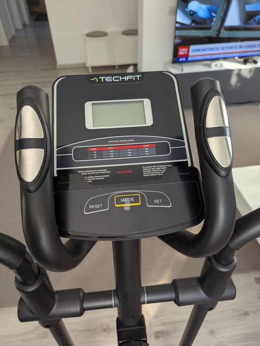 Bicicleta eliptica magnetica Techfit E410E