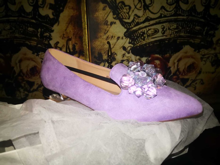 Pantofi eleganți talpa joasă