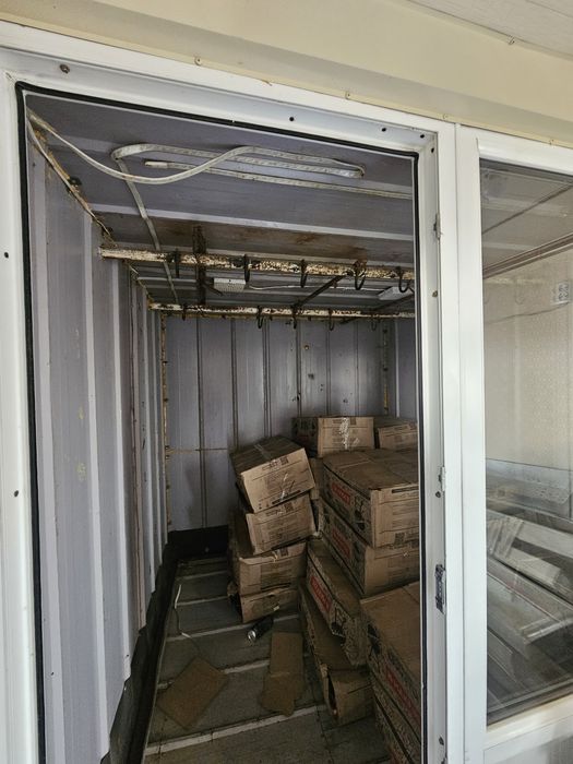 Goʻsht doʻkoni kantenir 6 m remont qilingan haladelnigi ham bor