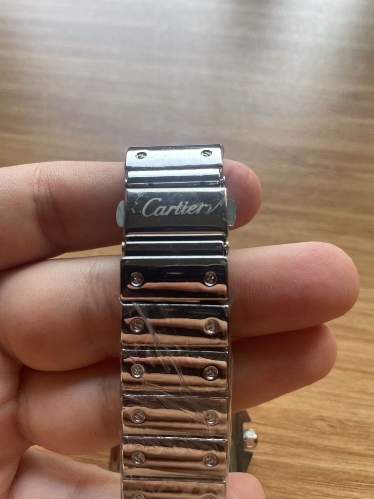 Cartier santos часовник