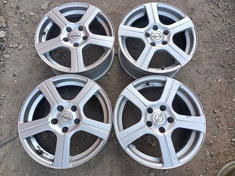 Продам оригинальные легкосплавные диски на автомашину Opel