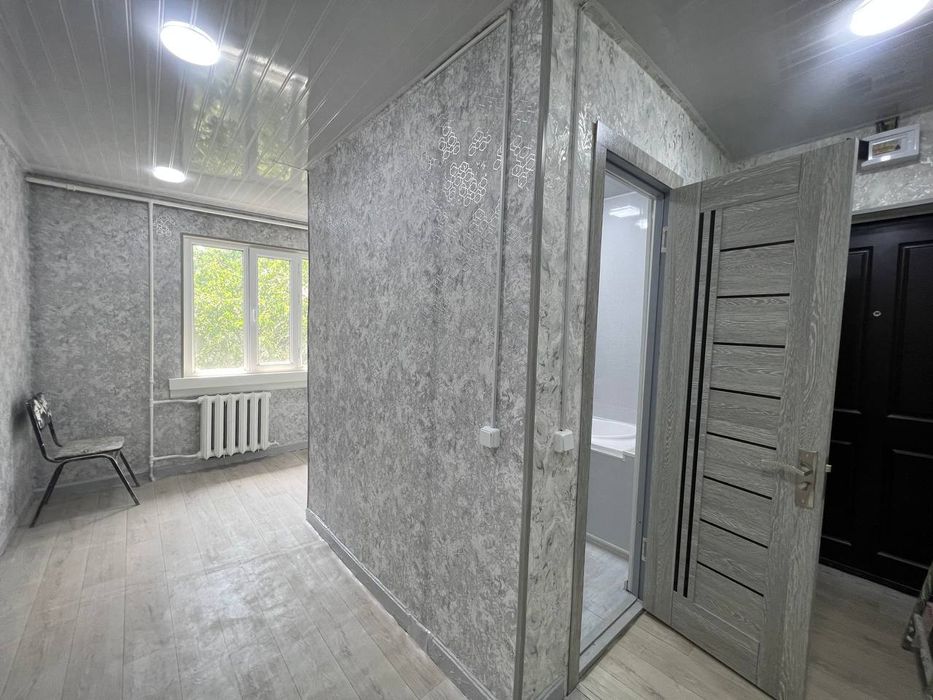 2 х комнатную квартиру Сергели Спутнике с ремонтом в деревянном доме