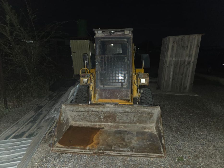 Бобкат продается, в хорошем состоянии