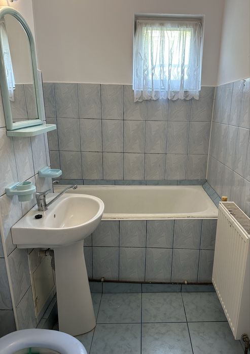 Inchiriez Garsoniera Mioveni