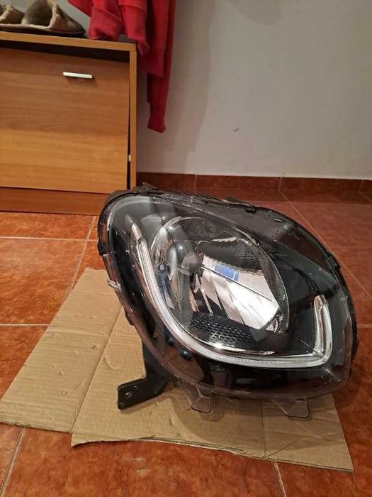 Far dreapta Smart Fortwo original Valeo cod 046797 an 2014-2025