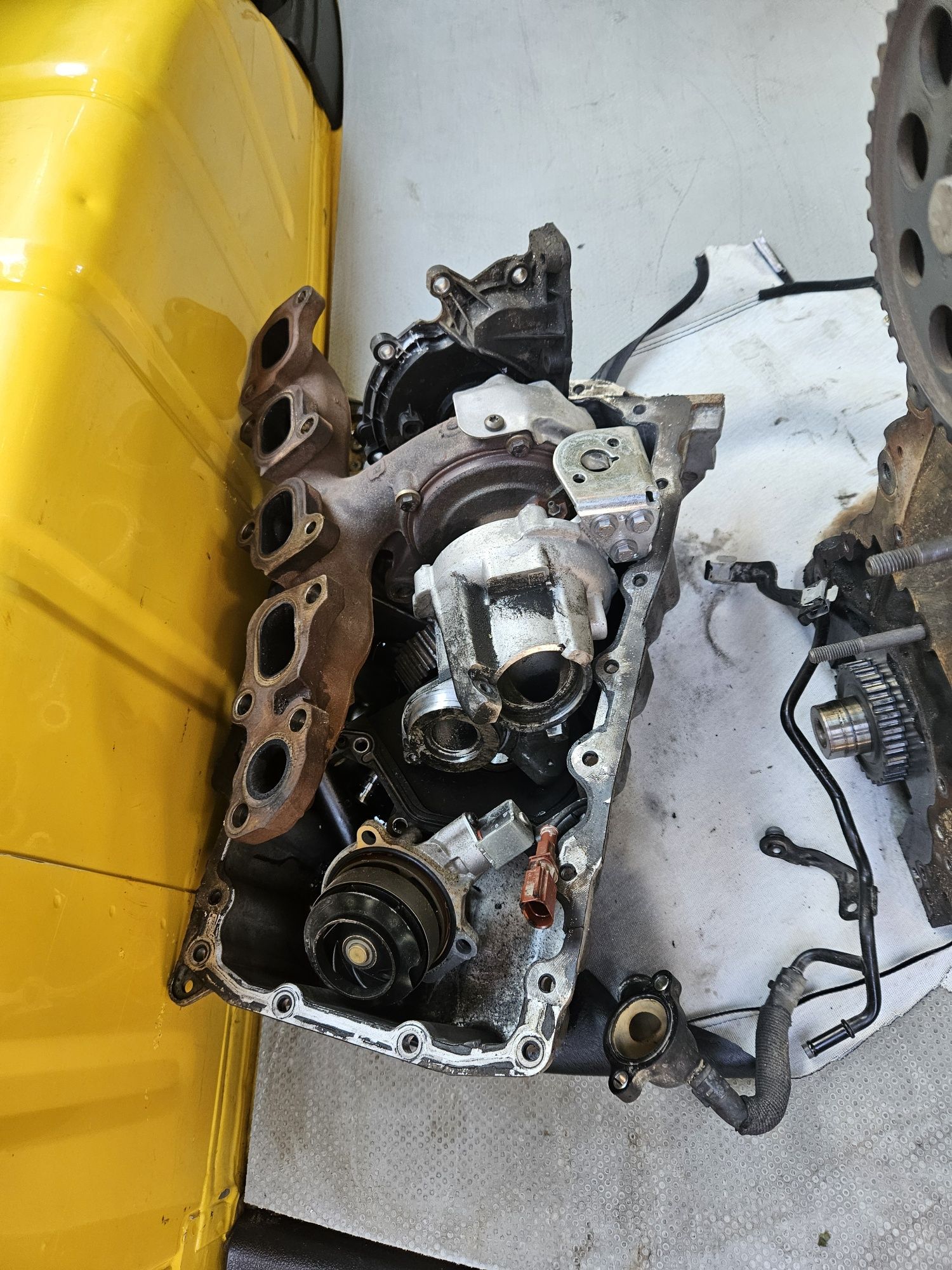 Двигател за vw cady 122коня