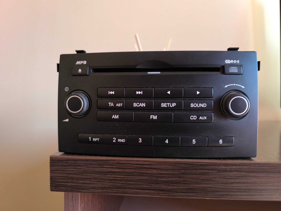 Radio cd mp3 pentru KIA CEED 2007-2013 ORIGINAL