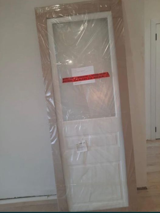 Продам дверь межкомнатную