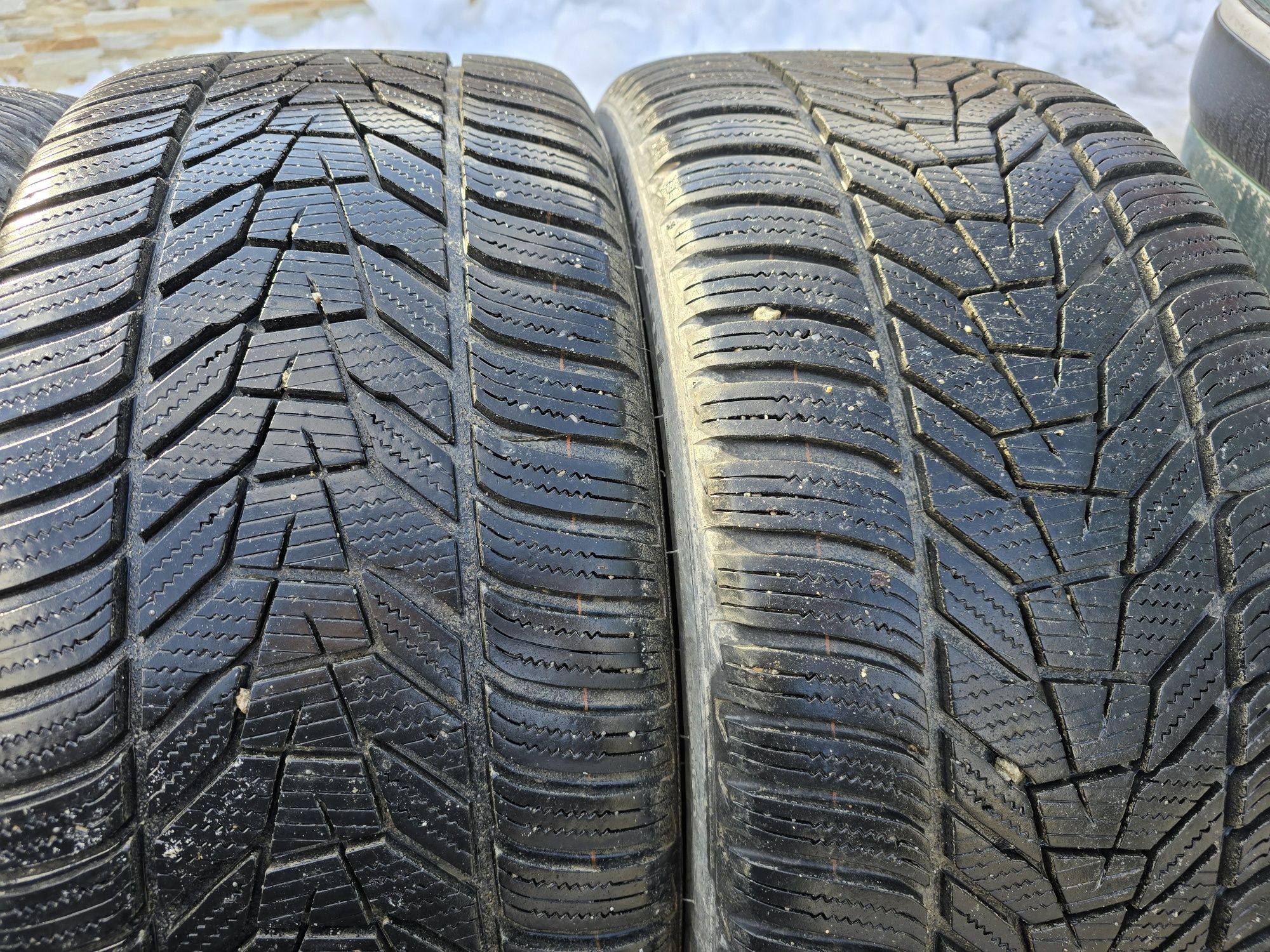 Зимни гуми 19 Hankook Winter I*cept Evo