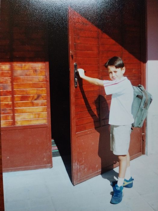 Гаражна врата, здрава,запазена.Демонтирана.