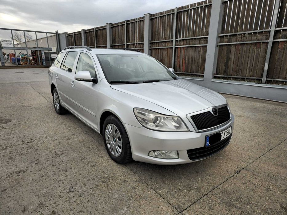 Škoda octavia 2 facelift - euro 5 - navigatie - full option