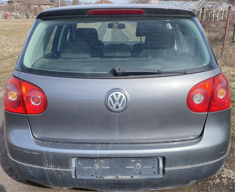 VW Golf 5 1.9tdi, голф 5 6 скорости на ЧАСТИ