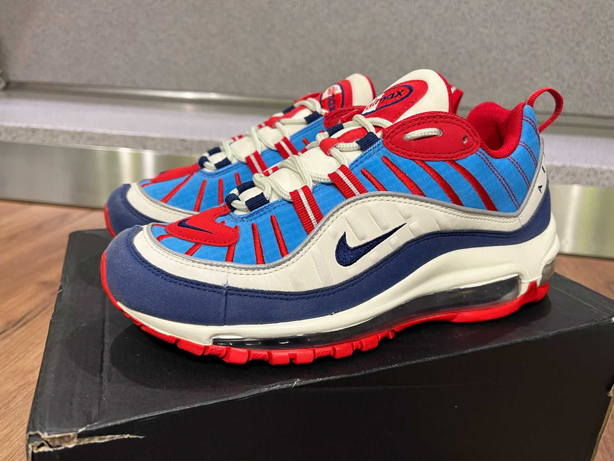 ОРИГИНАЛНИ *** Nke Air Max 98 " Summit White Red "